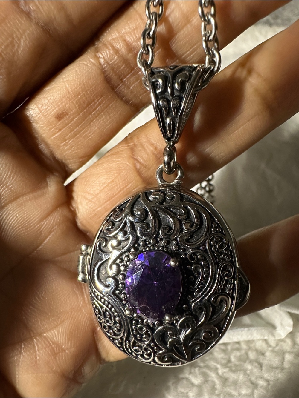 Vintage Silver Filigree Pendant Necklace with Purple Stone